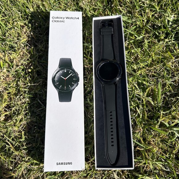 samsung galaxy watch4 classic - Picture 1 of 4